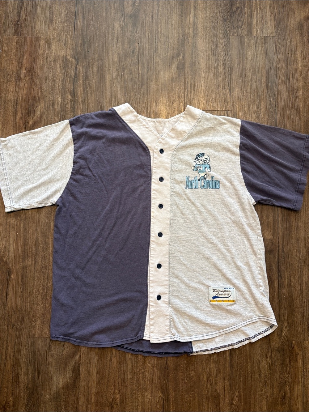 Vintage North Carolina men’s L/XL baseball jersey shirt color block